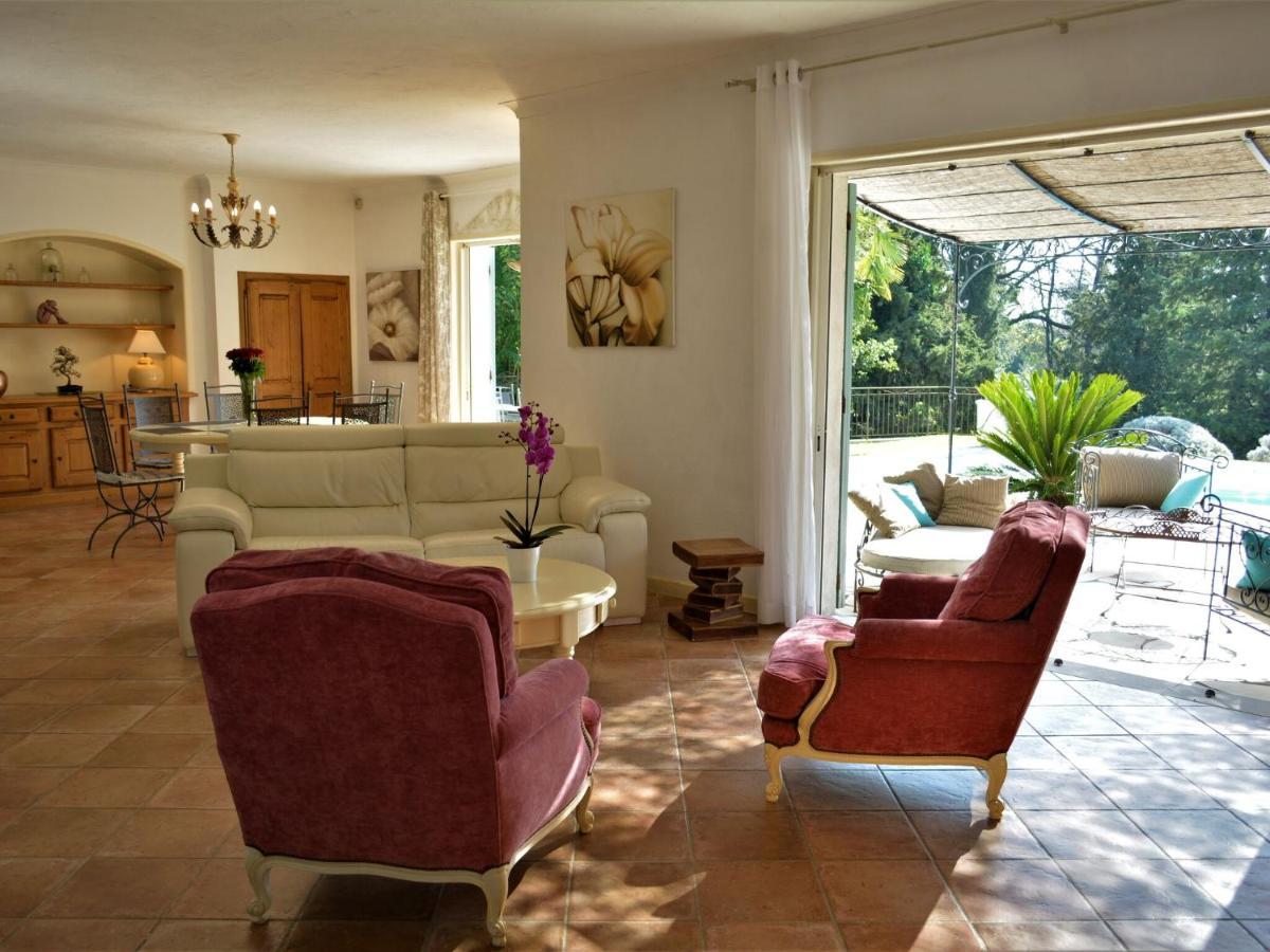 Peaceful Villa In Saint Paul De Vence With Pool Extérieur photo